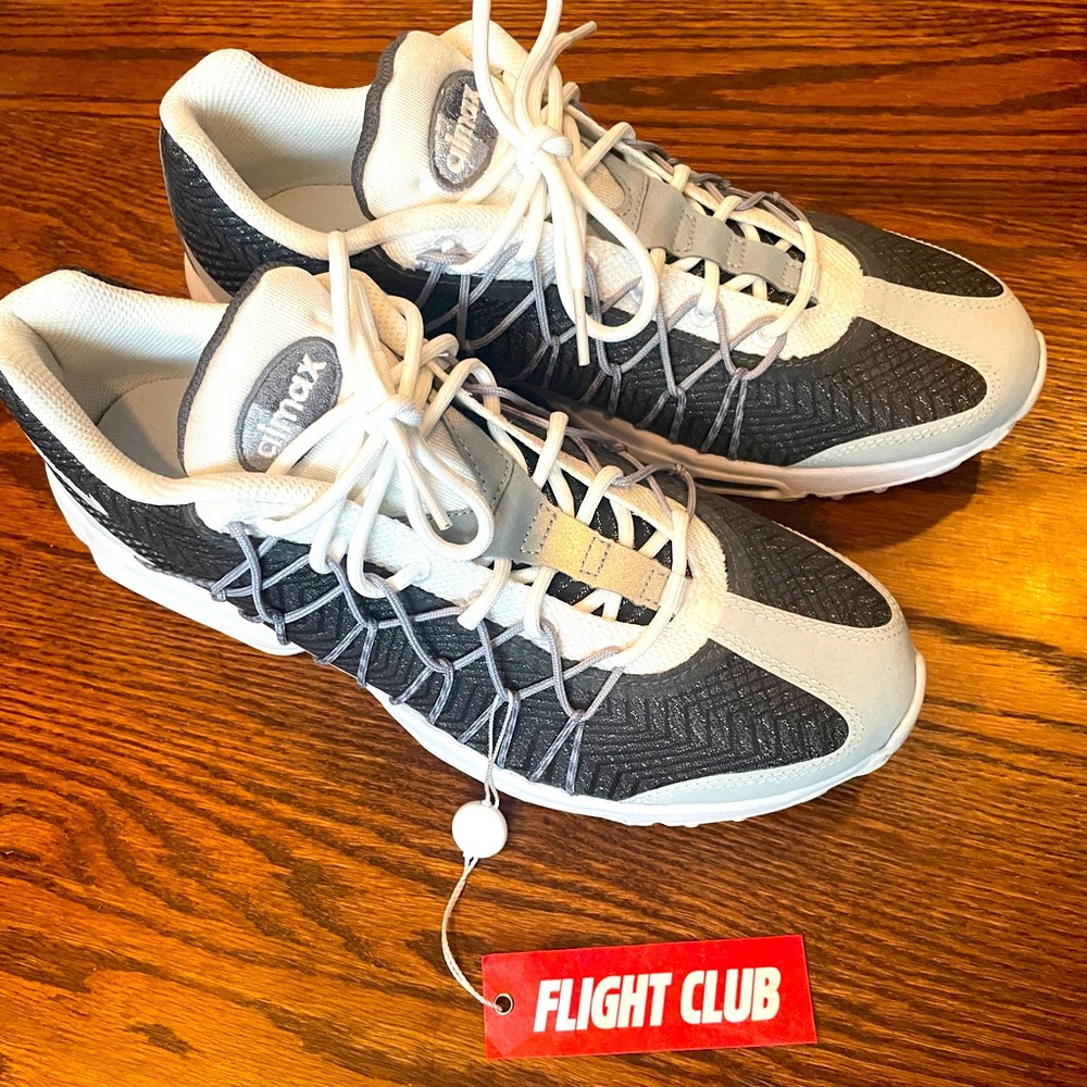 Nike Airmax new condition gray and white
